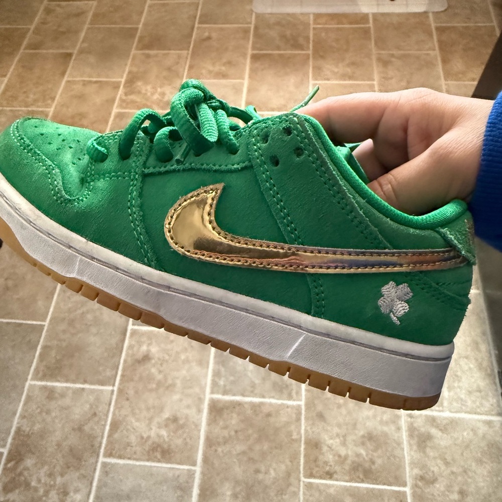 Kids Nike low SB st Patrick’s day